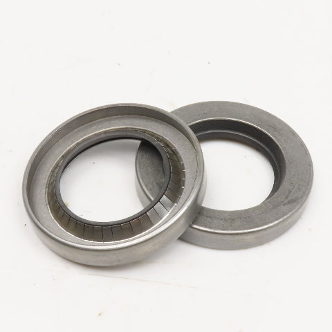 Garlock Style Oil Seal 1-1/2" x 2-3/8" x 3/8" Lot Of 2