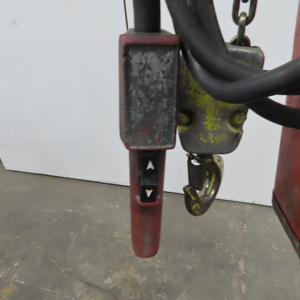 Dayton 3Z326 2 Ton Electric Hoist 10' Lift 8 FPM 230/460V 3Ph