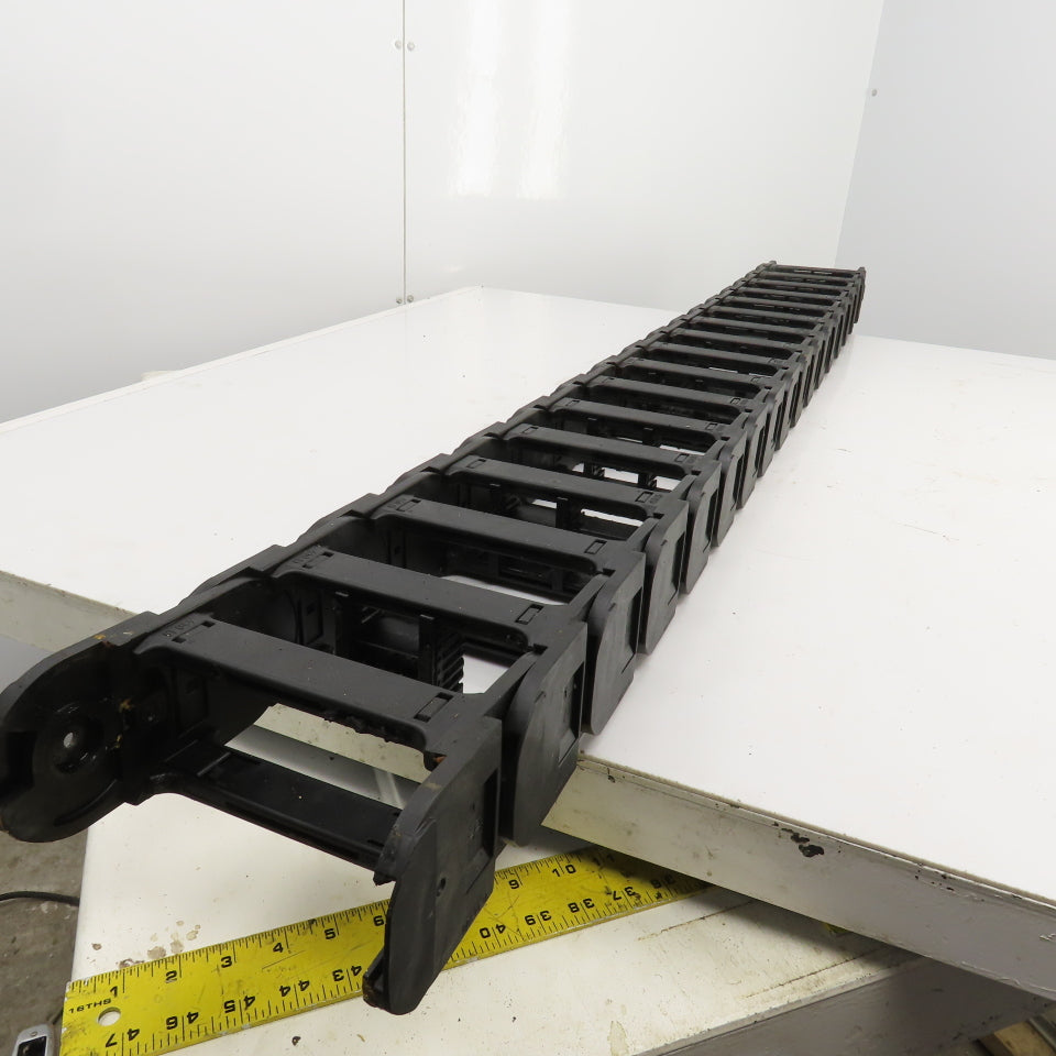 Igus 40.01.200 64" OAL Cable Carrier Energy Chain 6" x 2" ID