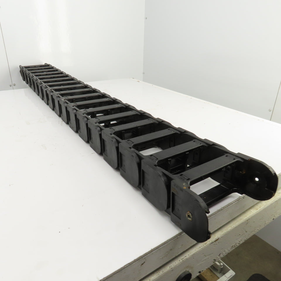 Igus 40.01.200 64" OAL Cable Carrier Energy Chain 6" x 2" ID