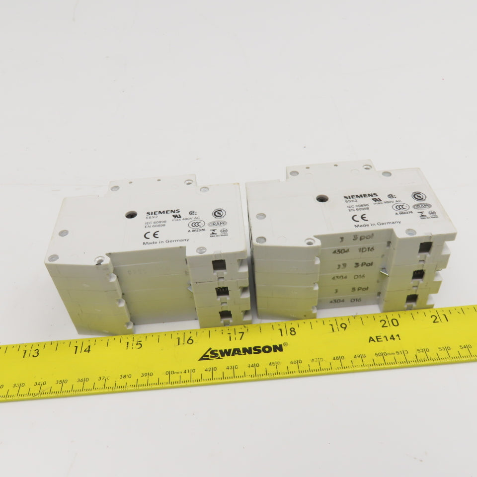 Siemens 5SX23 10A 16A 400V Fuse 3 Pole Lot Of 2