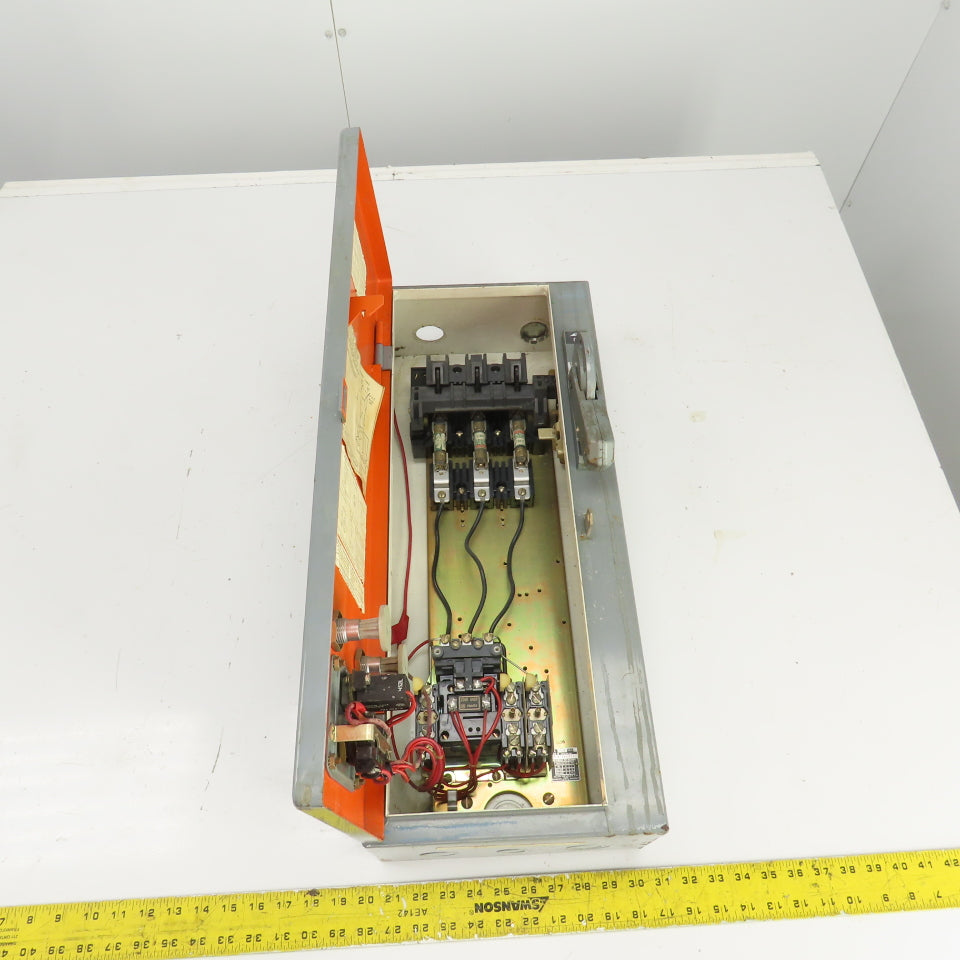 Allen Bradley 712-AAH2478 Size 0 Combination Starter 1-5HP 120-600V 208V Coil