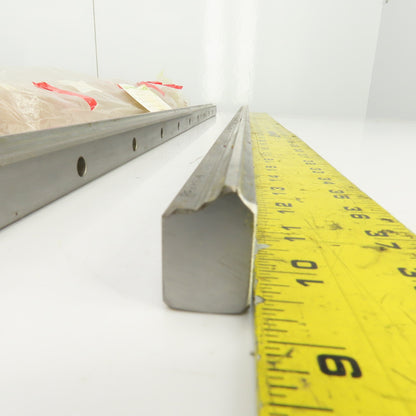 THK 3HR3065UU+830LSP Linear Guide Rails 830mm L x 18mm W x 27mm H Lot Of 2