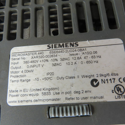 Siemens 6SE440-2UD24-0BA1 Micromaster 440 Inverter Drive 480V 4.0kW Parts/Repair