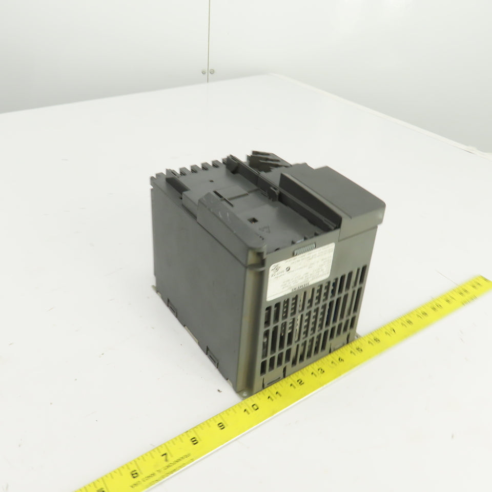 Siemens 6SE440-2UD24-0BA1 Micromaster 440 Inverter Drive 480V 4.0kW Parts/Repair