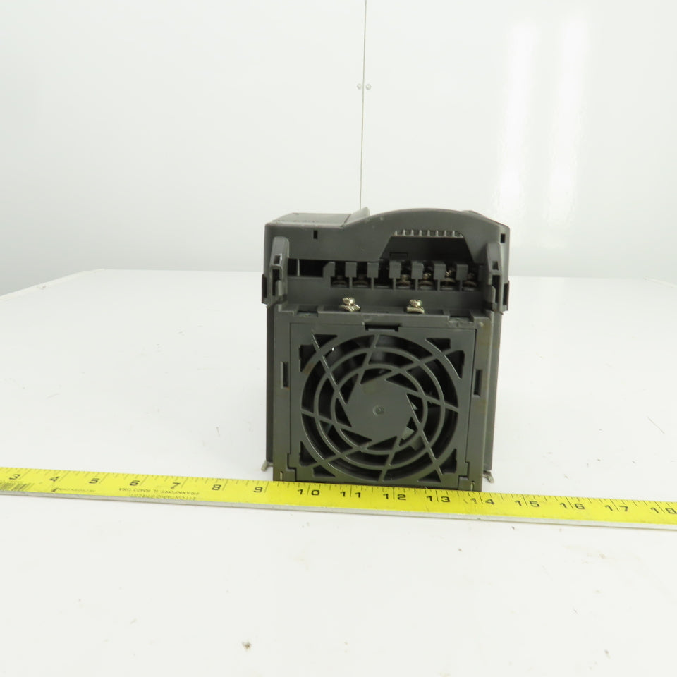 Siemens 6SE440-2UD24-0BA1 Micromaster 440 Inverter Drive 480V 4.0kW