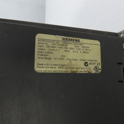 Siemens 6SE440-2UD24-0BA1 Micromaster 440 Inverter Drive 480V 4.0kW