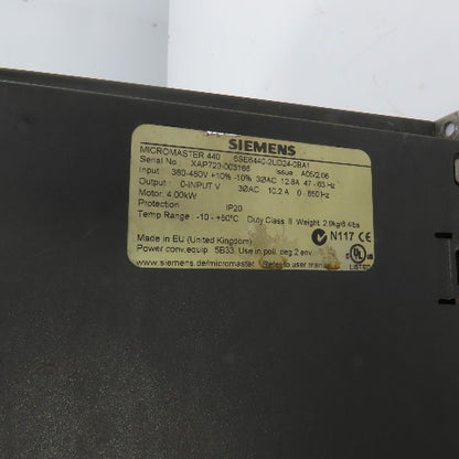 Siemens 6SE440-2UD24-0BA1 Micromaster 440 Inverter Drive 480V 4.0kW