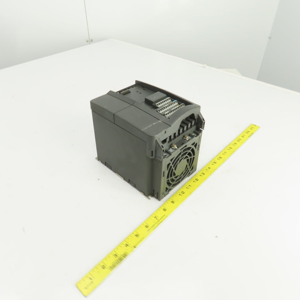 Siemens 6SE440-2UD24-0BA1 Micromaster 440 Inverter Drive 480V 4.0kW