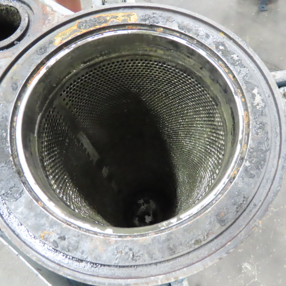 Hayward Eaton 8" x 30" Steel Filter Strainer Vessel 150PSI @ 258°F 2" NPT