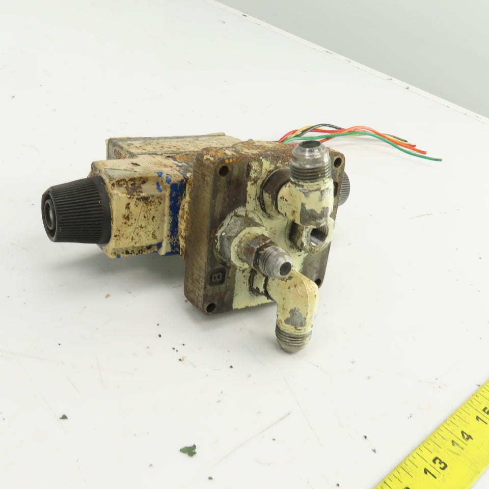Vickers DG4V-3-2N-M-WLB-40 Hydraulic Directional Valve W/4 Port Block 120V Coil