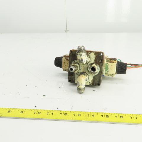 Vickers DG4V-3-2N-M-WLB-40 Hydraulic Directional Valve W/4 Port Block 120V Coil
