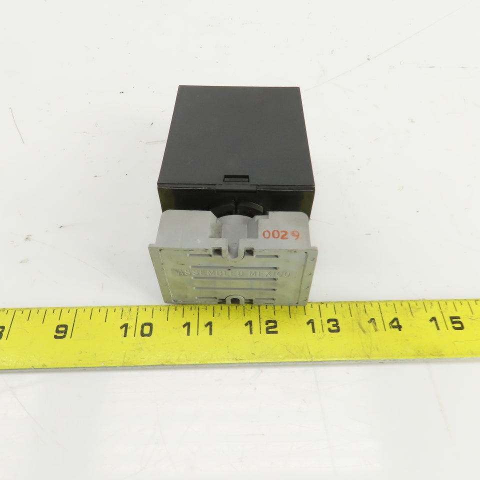 Entrelec TRDU12D2 SSAC Multi-Mode Time Delay Relay 12VDC 0201X W/Base
