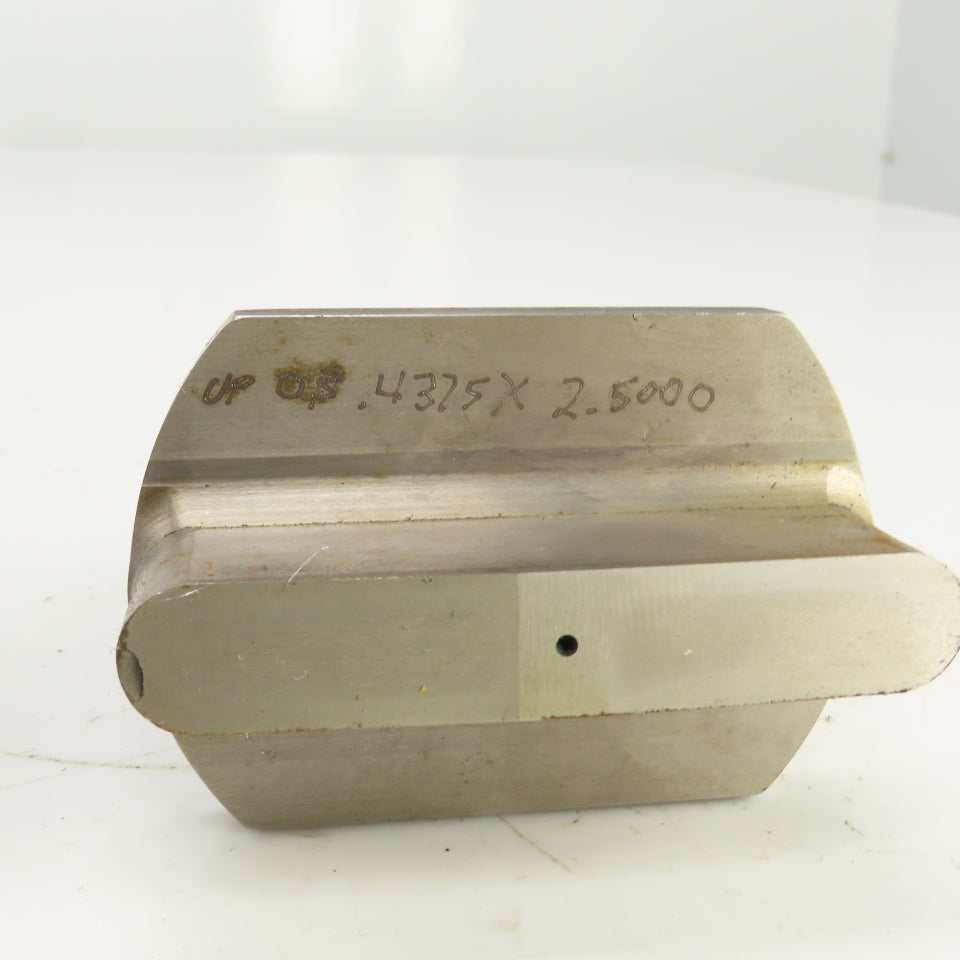 0.437" x 2.500" OBR Obround Crowned Holepunch & Die 0.456" x 2.518" CNC Turret