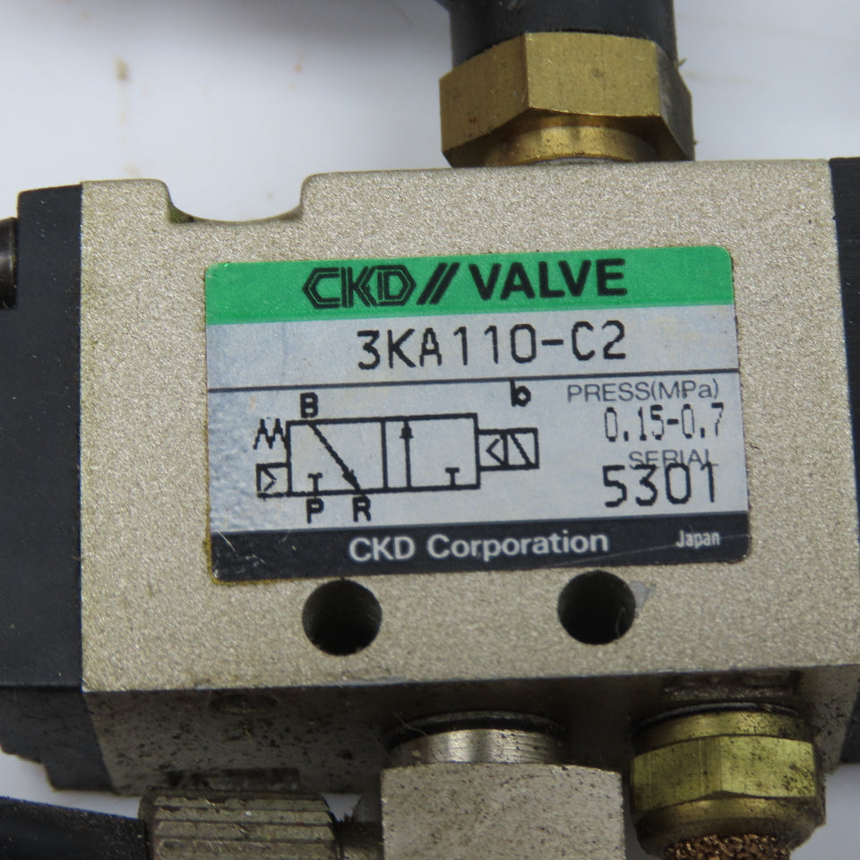 CKD 3KA110-C2 2 Way Solenoid Pneumatic Directional Valve 100V Coil