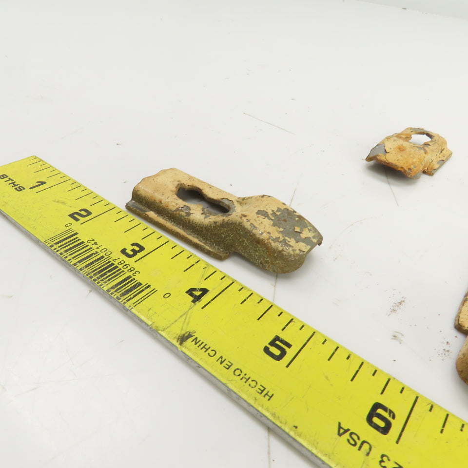Teardrop Style Replacement Shelf Clips 1-1/4" W 2-9/16" OAL For 3/8" Pegs Lot/10