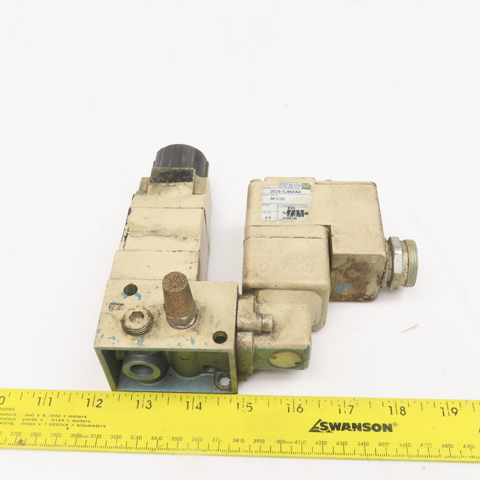 MAC 252B-526AAAA 2 Position Pneumatic Solenoid W/ Regulator 0-120 PSI 24VDC