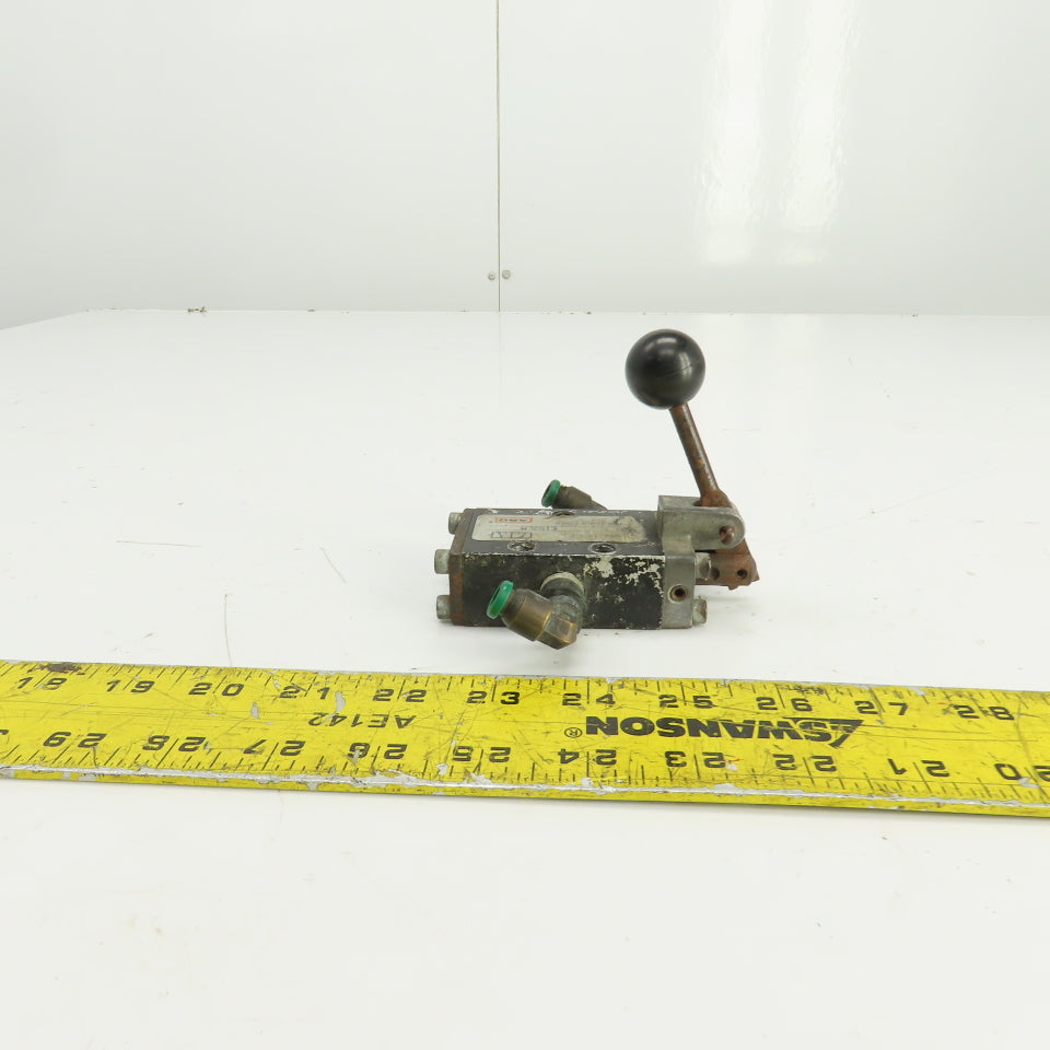 ARO Fluid Power E152LM 3 Port 2 Position Manual Air Control Valve 1/4" NPT