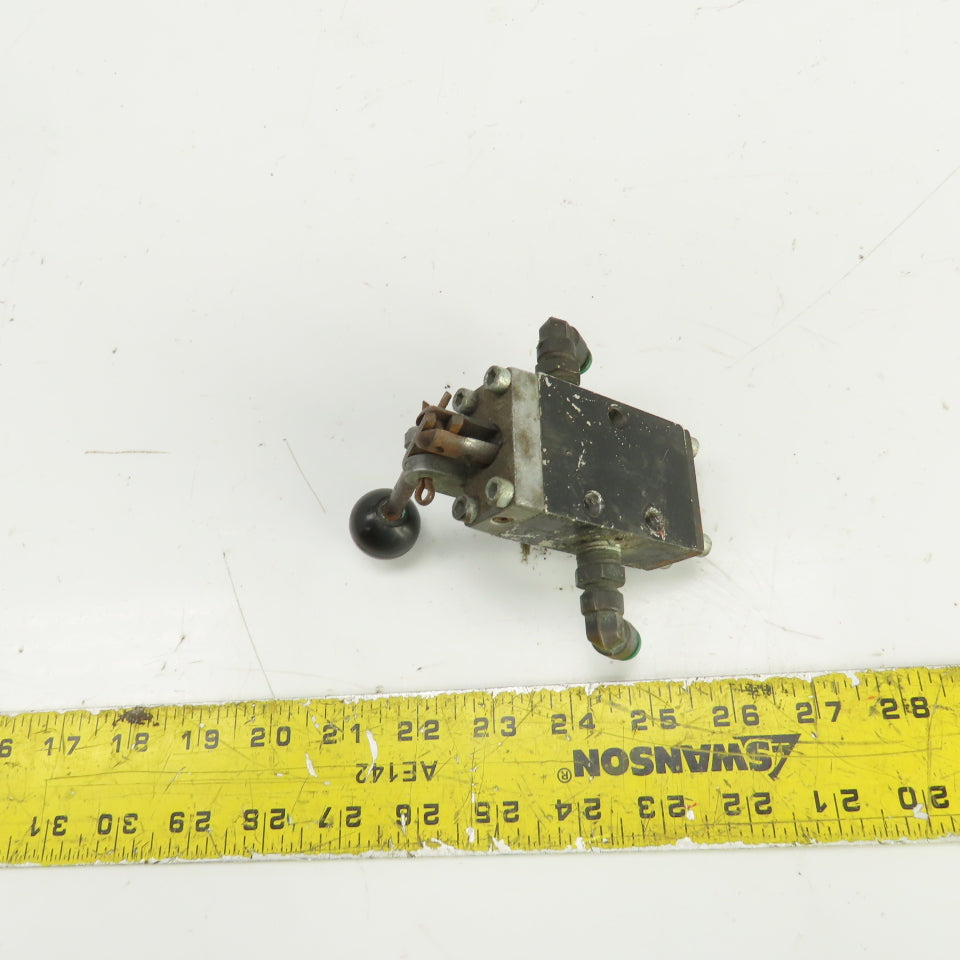 ARO Fluid Power E152LM 3 Port 2 Position Manual Air Control Valve 1/4" NPT