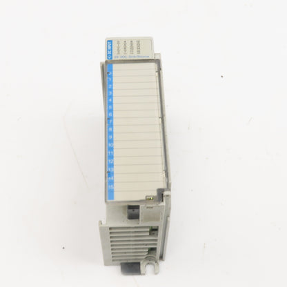 Allen Bradley 1769-IQ16 Compact I/O 16PT 24VDC Sink/Source Input Ser A Rev 1