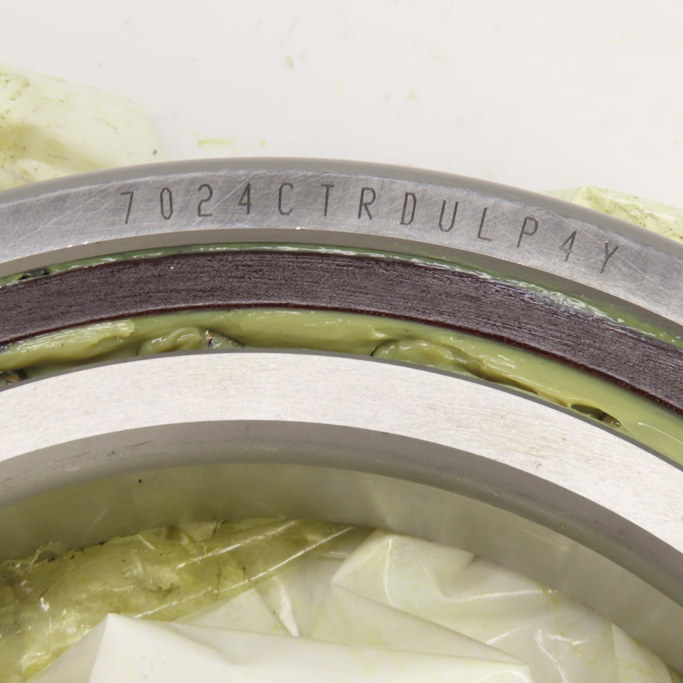 NSK 7024CTRDULP4Y Angular Contact Ball Bearing 4.718" ID 1" W