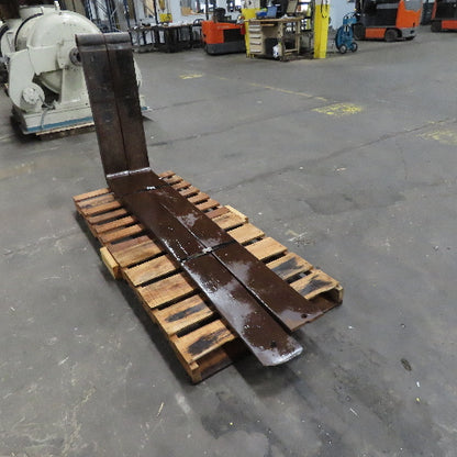 7" x 80" Shaft Mount Tapered Forklift Forks 2-1/2" Shaft 40-1/4" Drop Set Of 2