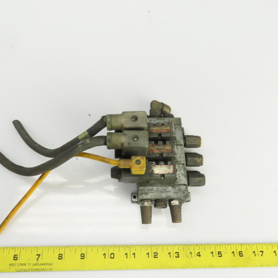 Numatics 237-572B Solenoid Operated Pneumatic Distribution Valve Manifold 120VAC