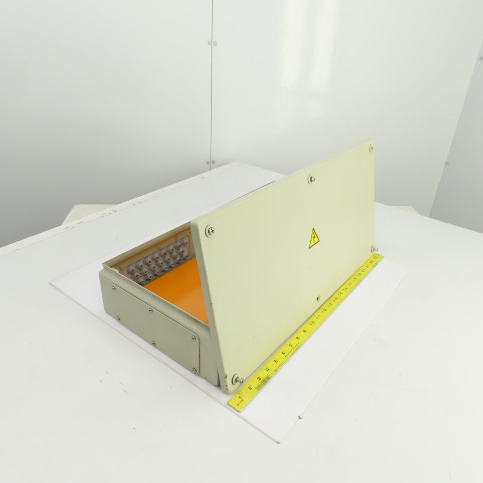 Rittal KL 1538 23-1/2" x 11-1/2" x 4-1/2" Electrical Junction Box W/Backplate