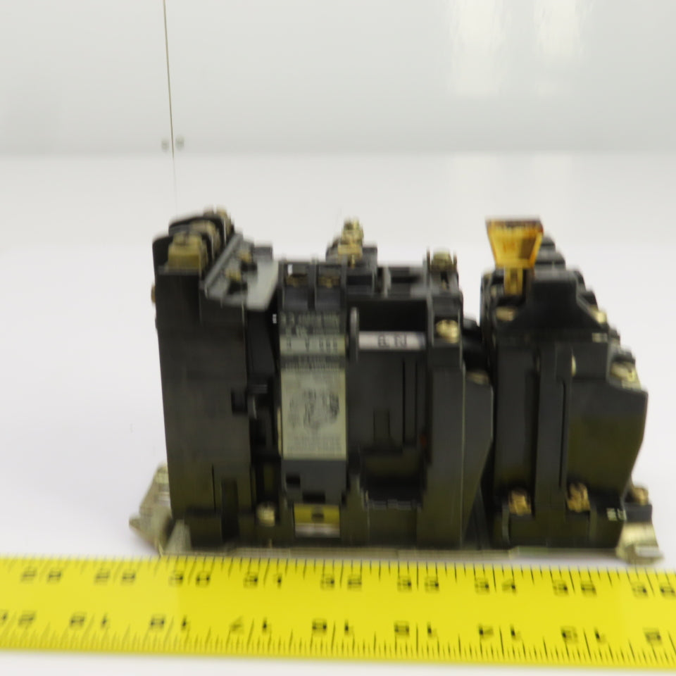 Allen Bradley 509-A0D Ser B Nema Size 0 Motor Starter 120V Coil 1-5HP 600V Max
