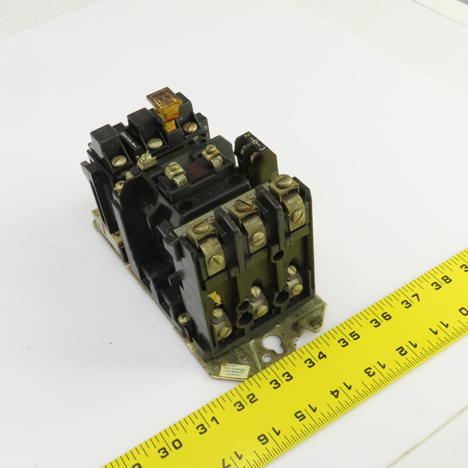Allen Bradley 509-A0D Ser B Nema Size 0 Motor Starter 120V Coil 1-5HP 600V Max