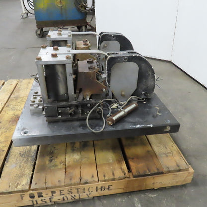 General Electric CR2800-1180B1 Double DC Contactor Voltage & Amps Unknown