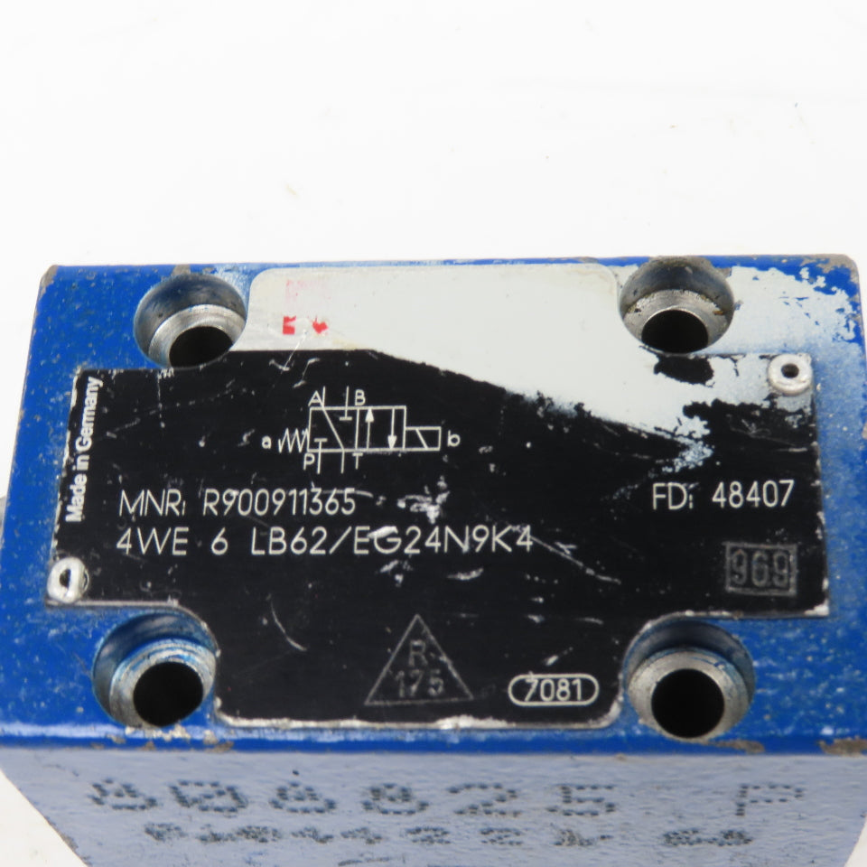 Rexroth R900911365 4/2 Way Hydraulic Single Solenoid Valve Body No Coil