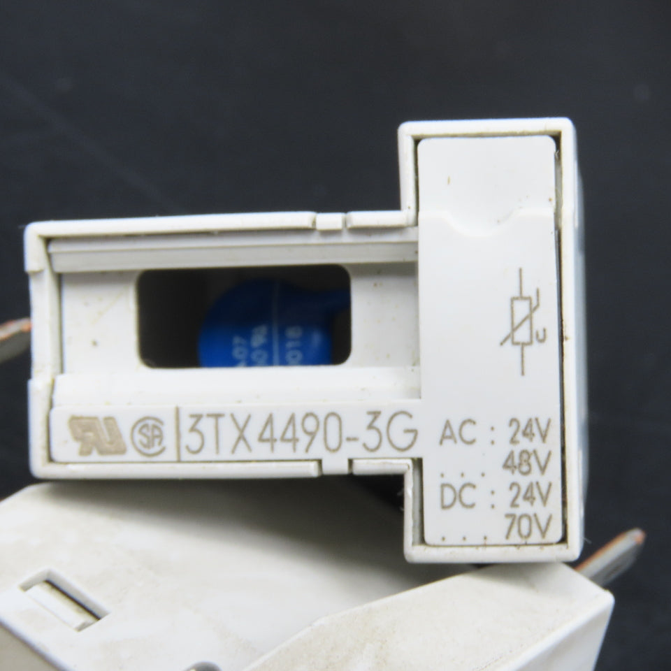 Siemens 3TX4490-3G Plug In Surge Suppressor Module 24/48VAC 24/70VDC Lot Of 6