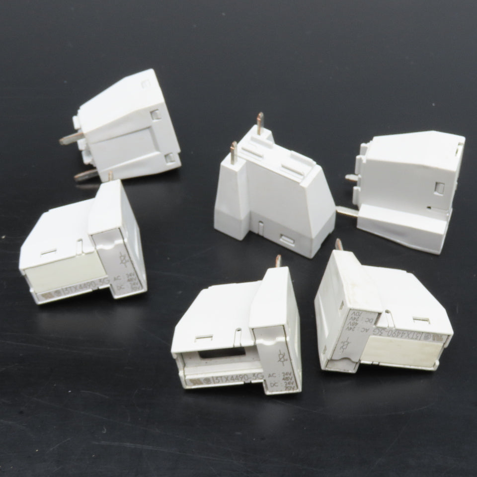 Siemens 3TX4490-3G Plug In Surge Suppressor Module 24/48VAC 24/70VDC Lot Of 6