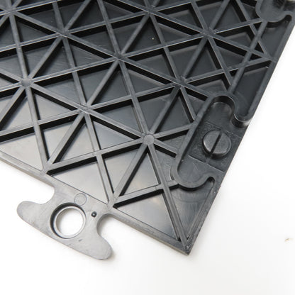 18" x 18" Interlocking Floor Mat 1/4" Thick Flexible Plastic Tiles 21 SF Lot/14