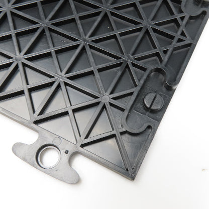 18" x 18" Interlocking Floor Mat 1/4" Thick Flexible Plastic Tiles 21 SF Lot/14