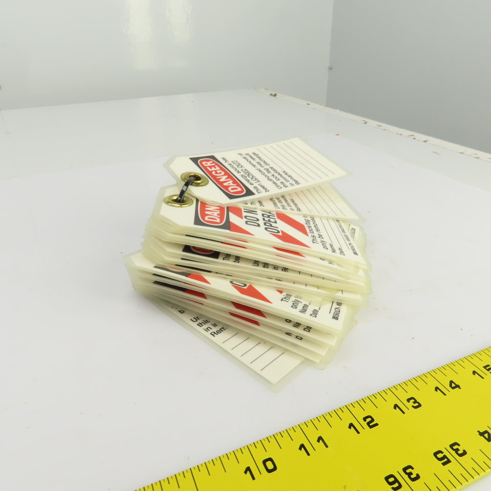 Brady 65520 Danger Do Not Operate Lock Tags Fully Laminated W/Grommets Lot Of 30