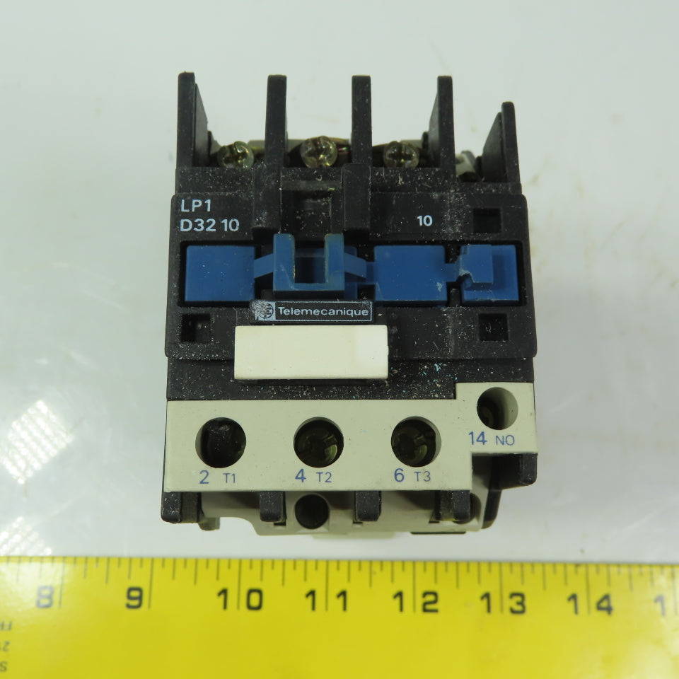 Telemecanique LP1D32 10 Control Relay Contactor 600V  50A Max. 24V Coil