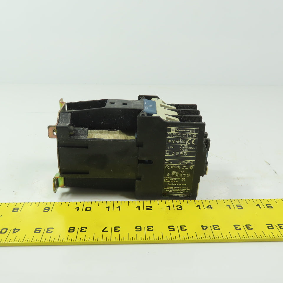 Telemecanique LP1D32 10 Control Relay Contactor 600V  50A Max. 24V Coil