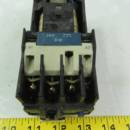 Telemecanique LP1D32 10 Control Relay Contactor 600V  50A Max. 24V Coil