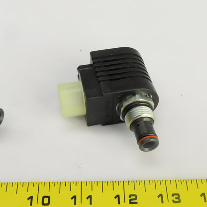 Sauer-Danfoss 321482 Solenoid Coil 120VAC 16 Watts Lot Of 2