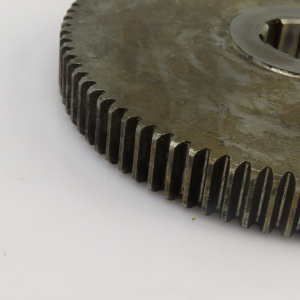 90 Tooth Spur Gear 20° 5.430" OD 0.944" Spline Bore 6 Tooth 5/8" Wide