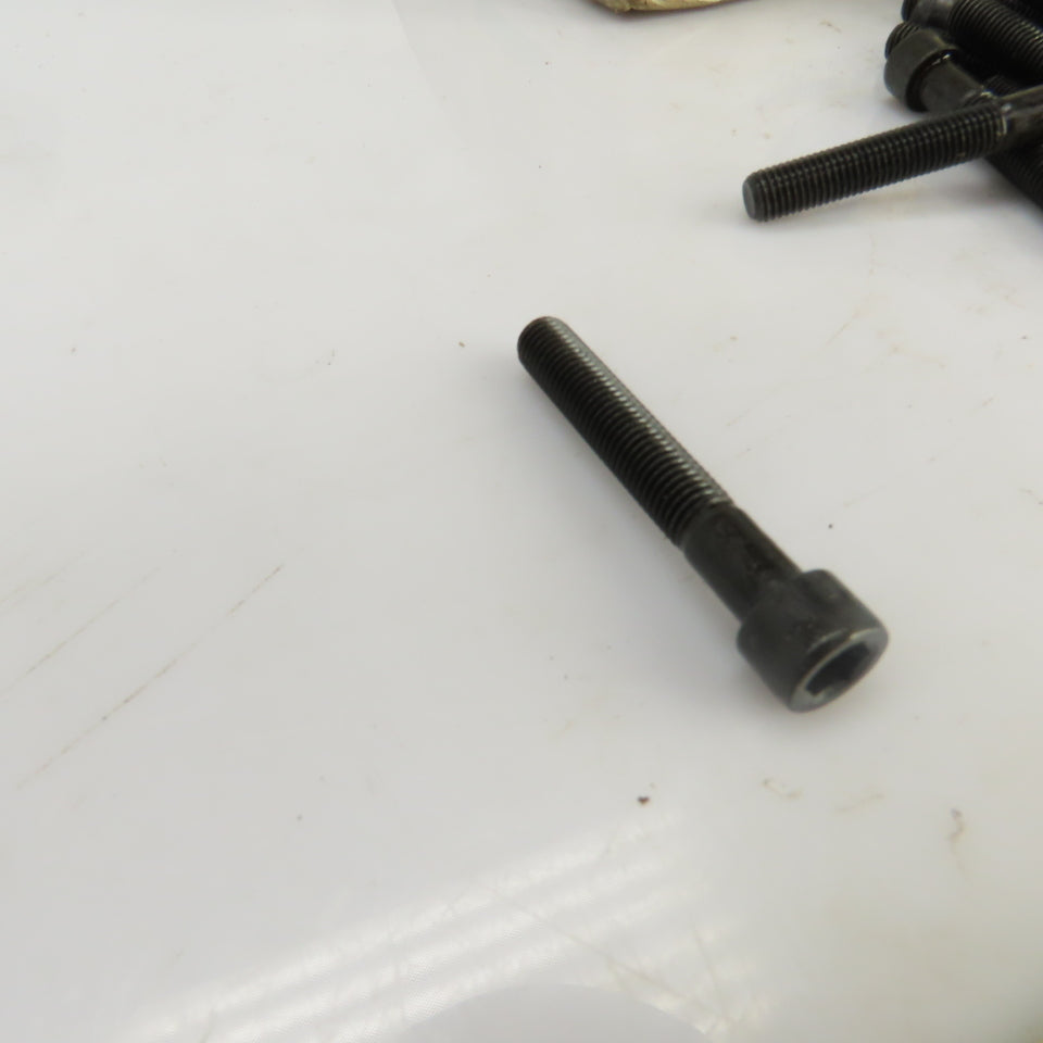 5/16"-24 x 2" Socket Head Cap Screw Black Oxide Alloy Lot Of 95