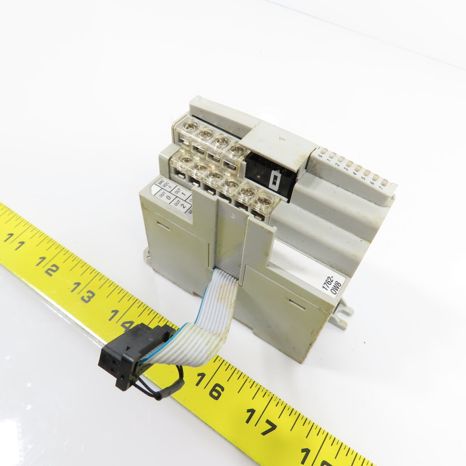 Allen Bradley 1762-OW8 Ser A Rev D 8 PT. VAC/VDC Relay Output Module