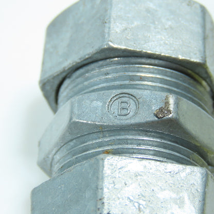 Regal & Bridgeport 1/2" Compression Coupling Conduit Fitting Lot of 58