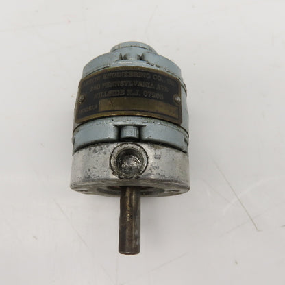 Arrow Engineering Model A Pneumatic Air Motor 1/8" NPT Ports 3/8" Shaft
