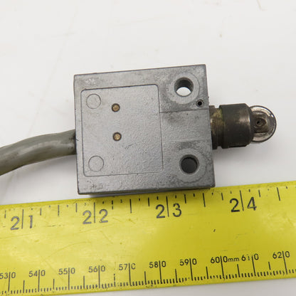 Honeywell 914CE2-6 Roller Plunger Limit Switch 250VAC 18VDC