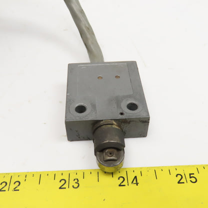 Honeywell 914CE2-6 Roller Plunger Limit Switch 250VAC 18VDC