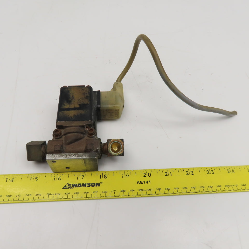 Burkert US00519 1/4" NPT Solenoid Control Valve 2 Way 24VDC Coil