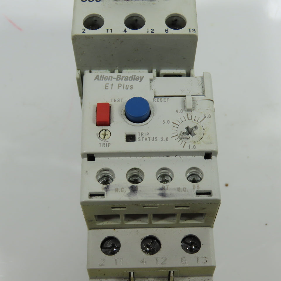 Allen Bradley 100-C30*00 Ser C 600VAC Contactor W/193-EECB 1.0-5.0A Trip
